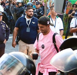 Jugadores Profesionales en Eventos Masivos